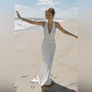 EUC Nicole Miller wedding gown size 0